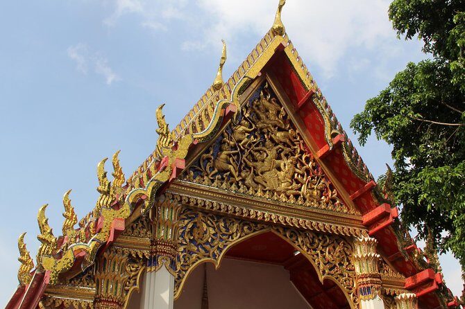 Bangkok Temples and City Highlights Tour - The Guide Is the Difference (Sak and Mr. Prai as Examples)