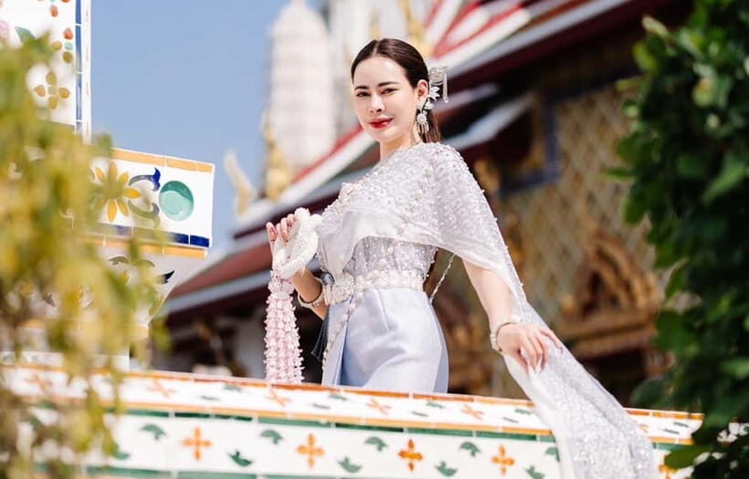 Bangkok: Thai Costume Rental + Hairdo, Makeup & Accessories - Traditional Thai Costumes With Multiple Sizes and Premium Fabrics