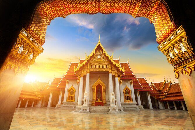 Bangkok: The Grand Palace, Wat Pho, and Wat Arun Walking Tour - Key Things to Know Before You Go