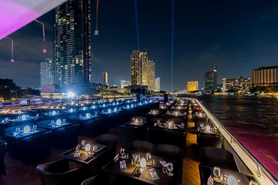 Bangkok: The Opulence Buffet Dinner Cruise with Live Band - Mandarin Oriental and Asiatique lights to close out the night