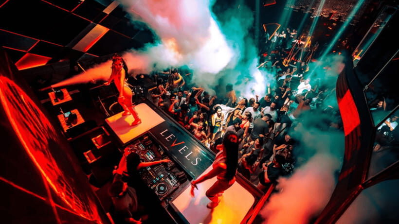 Bangkok: The Speakeasy, Rooftop & Iconic Venues Pub Crawl - Optional late-night: Sugar Club if you want the night to run long