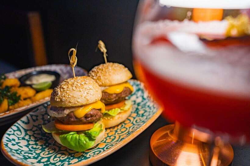 Bangkok: ThreeSixty Jazz Lounge at Millennium Hilton - Booking and Value: Is $22 a Good Deal?