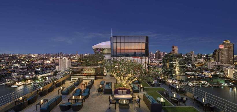 Bangkok: ThreeSixty Rooftop Bar at Millennium Hilton - Inside vs outside: A/C comfort or terrace photos