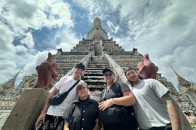 Bangkok to Ayutthaya Lopburi Monkey Temple, Largest Buddha Tour - Stop 5: Lopburi province walk—monkeys plus old-town atmosphere