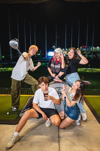Bangkok: Topgolf Megacity Packages - Topgolf Megacity in Bangkok: one hour of fast, screen-based golf