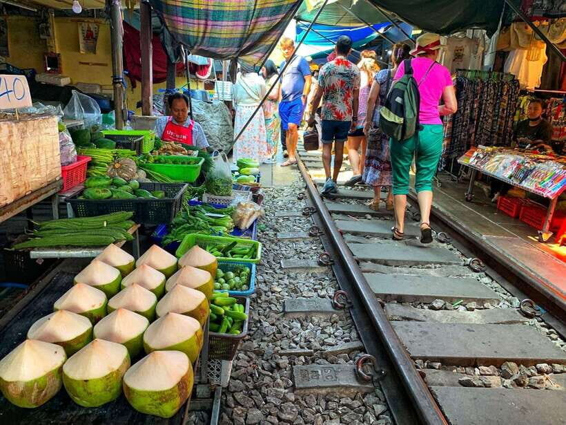 Bangkok: Train Market & Floating Market with Boat Ride - What’s Included, What’s Not, and What You Should Budget For