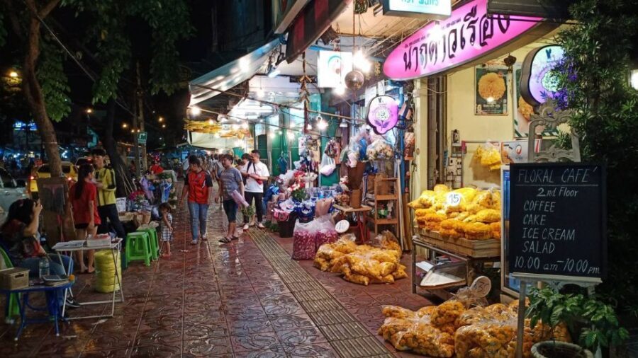 Bangkok: Travstore Original Bangkok Discovery Tour - Why this Bangkok river tour feels like two cities at once