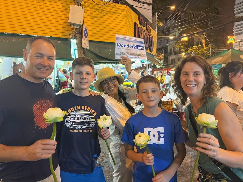 Bangkok Tuk-Tuk by Night with Chinatown Street Food Meal - Pak Khlong Talat flower market: where the lotus flower lesson fits in