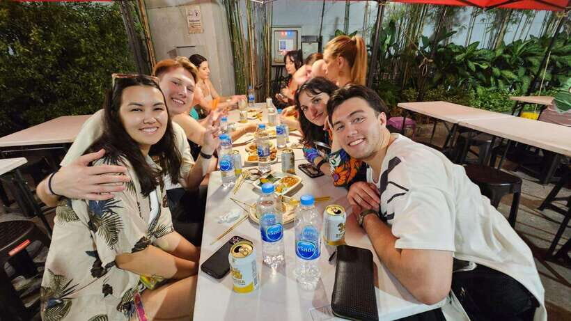 Bangkok Walking Tour : Mouthwatering Journey Food Tour - The Food Lineup: Dumplings, Curries, Spring Rolls, and Dim Sum Moments