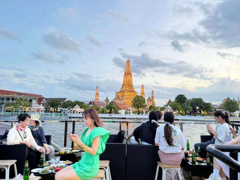Bangkok: Yodsiam Sightseeing Cruise Snacks & Unlimited Beer - Key things to know before you go