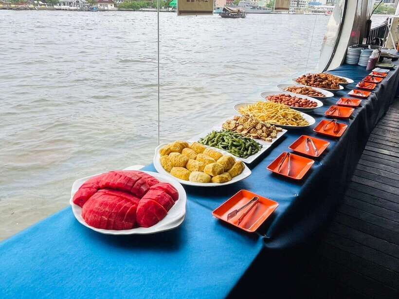 Bangkok: Yodsiam Sightseeing Cruise Snacks & Unlimited Beer - Price and value: what you’re really paying for