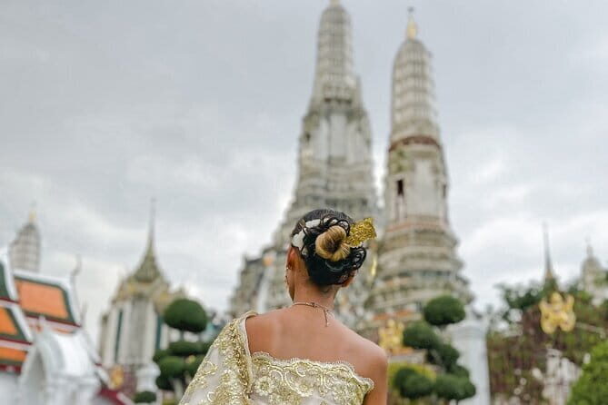 Bangkok's Best: City Highlights & Floating Market Private Tour - Wat Arun across the Chao Phraya: Temple of Dawn views