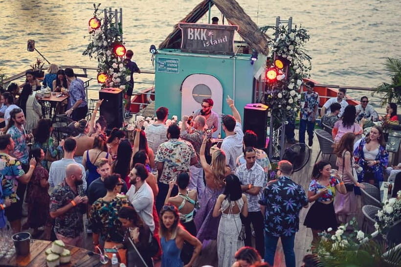 Bangkok's Best Party Boat - Price and What You Actually Get for $28