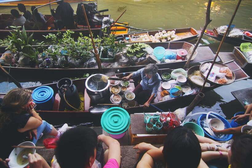 Boat Tour of Damnoen Saduak Floating Market - Finding your pier: the part that can trip you up