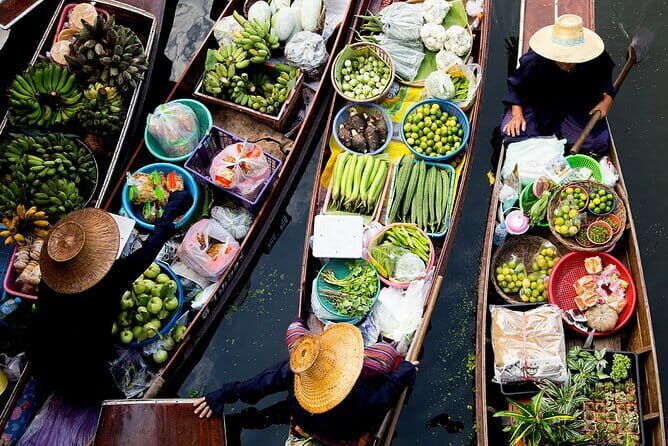 Cocktail Academy in Bangkok - Classic Drink Background Meets Thai Ingredient Thinking
