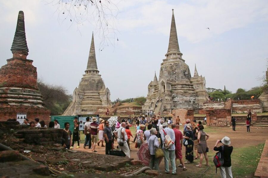 Colors of Ayutthaya: UNESCO Heritage 6 hour Bicycle Tour - Cycling North Through Villages and Rice Paddies