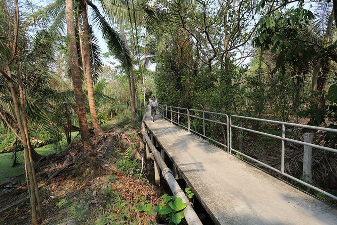 Colors of Bangkok - Bangkrachao: the “Green Lung of Bangkok” stretch you’ll talk about