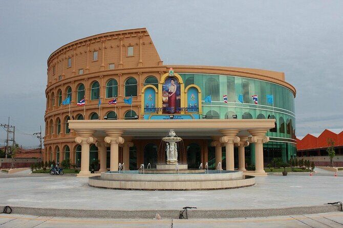 Colosseum Show Pattaya – Ticket Admission - Quick hits before you go
