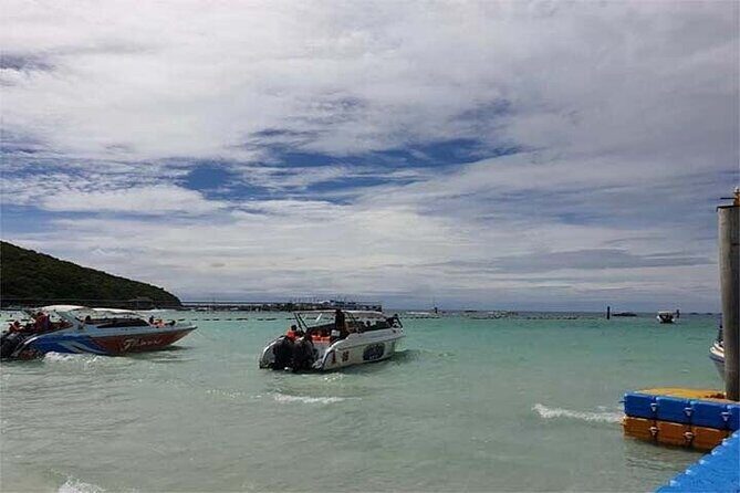 Coral Island speed boa-Parasailing and others activities choice - Safety, Equipment, and Photo Stuff (What’s Included and What Isn’t)
