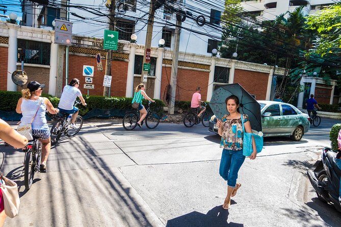 Countryside Bangkok and a Local Floating Market Tour by Bicycle Including Lunch - Getting rolling: the ABC Amazing Bangkok Cyclist start