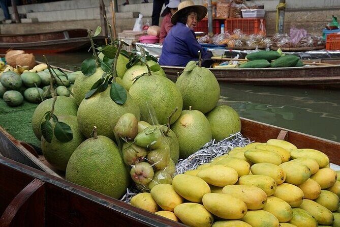 Damnoen Saduak Floating Market & Maeklong Railway From Bangkok - Who should book this tour, and who might prefer something else