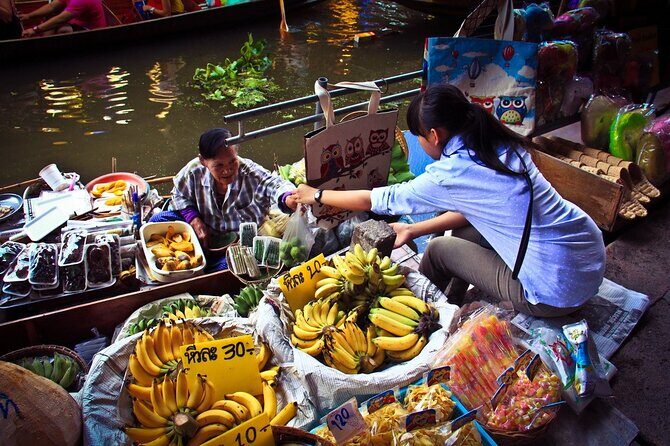 Damnoen Saduak Floating Market & Maeklong Railway Market Tour From Bangkok - Getting the Most From Both Stops (Without Rushing Yourself)