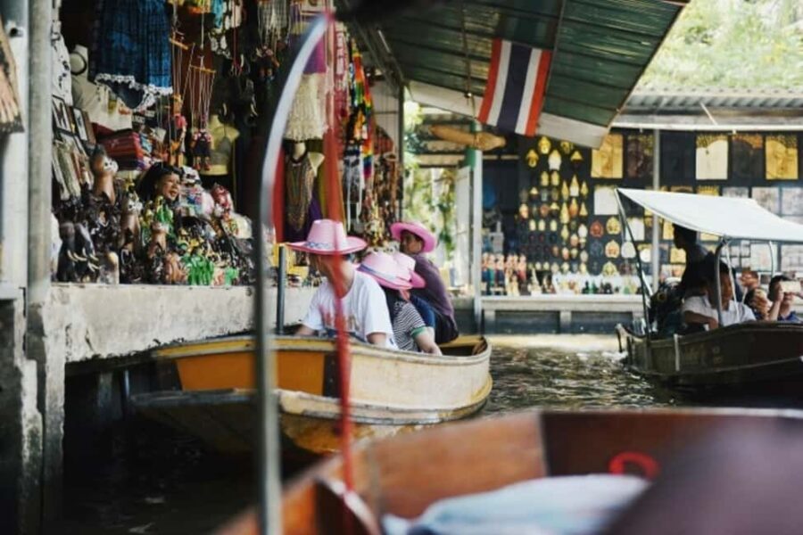 Damnoen Saduak Floating Market, Train with Pickup & Dropoff - Should you book this tour?
