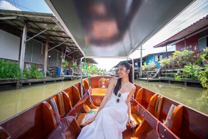DamnoenSaduak Floating Market Michelin Food One Day Tour - Damnoen Saduak Floating Market: canals, fish feeding, and an old sugar stop