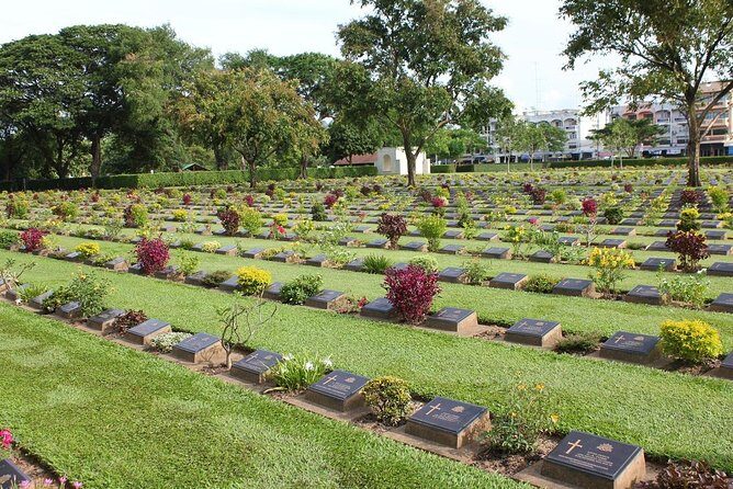 Exclusive Floating Market & River Kwai Private Experience - Kanchanaburi War Cemetery: A Quiet Stop That Stays With You