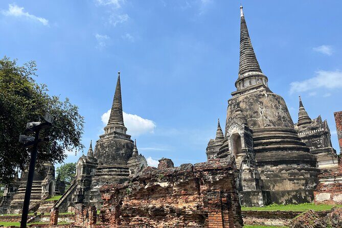 Explore Ancient Ayutthaya Historical Park Day Tour in Bangkok - Ayutthaya without the headache: pickup, driver, and a calm start