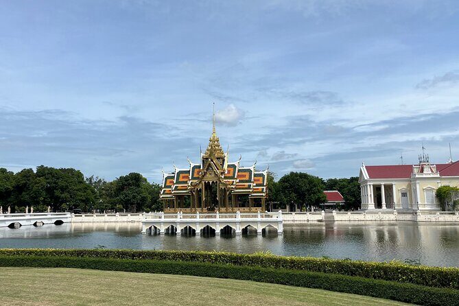 Explore Ancient Ayutthaya Historical Park Day Tour in Bangkok - Wat Phra Si Sanphet: the royal-temple layout to notice