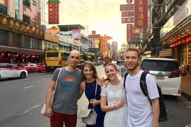 Explore Bangkok at night by Tuk Tuk (Private Trip) - Hotel pickup at 6pm: how the timing and meal keep it easy
