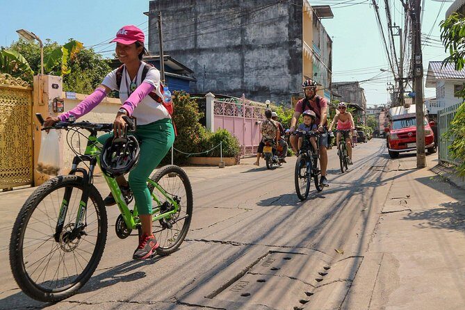 Explore Bangkok by Bike & Boat with Lunch - Key highlights at a glance