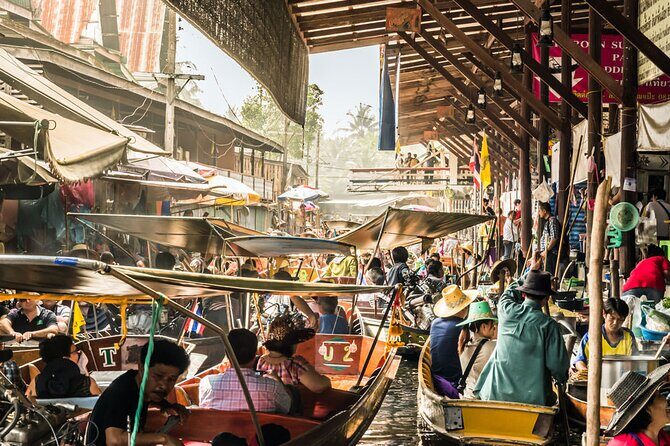 Famous Markets Tour: Maeklong Railway & Damnoen Saduak Floating - Photography Tips: Trains, Boats, and What to Aim For