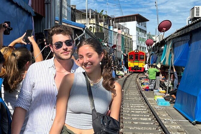 Floating and Railway Markets Private Tour - Markets by boat and train: why this route is worth it