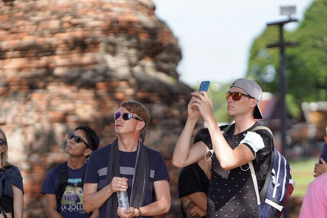 Floating Market and Ayutthaya Guided Day Tour from Bangkok - Ayutthaya Temples: Ruins, Meaning, and Why It Feels Big