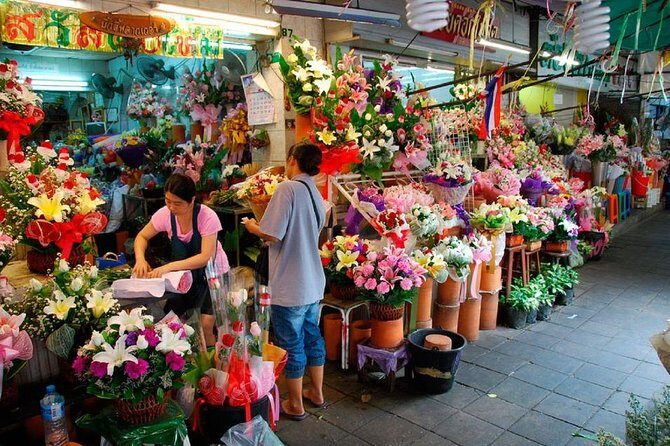 Floating Market - Train Market - Flower Market and China Town - Hotel Pickup and Private-Group Comfort (Yes, This Matters)