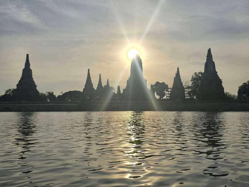 From Bangkok: Ayutthaya Afternoon Tour with Boat & Tuk-Tuk - Entering the Right Mood: Twilight Ayutthaya