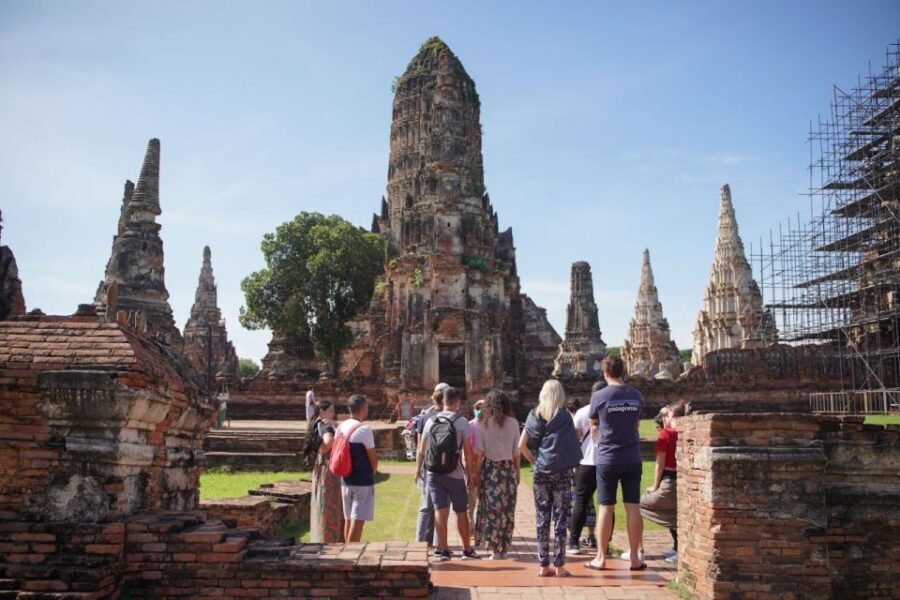 From Bangkok: Ayutthaya Historical Day Tour by Bus - Wat Mahathat: the tree-root Buddha head you’ll remember