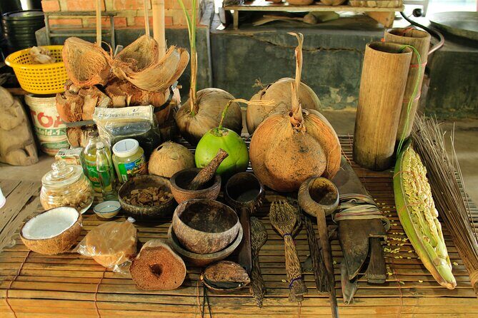 From Bangkok : Thaka Floating Market - Price and value: is $112.94 per person a good deal?