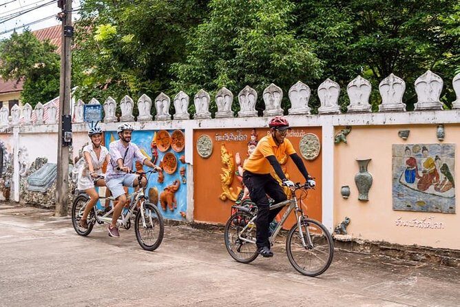 Full Day Cycling tour to Sukhothai Historical Park - Who this tour suits best (and who should reconsider)