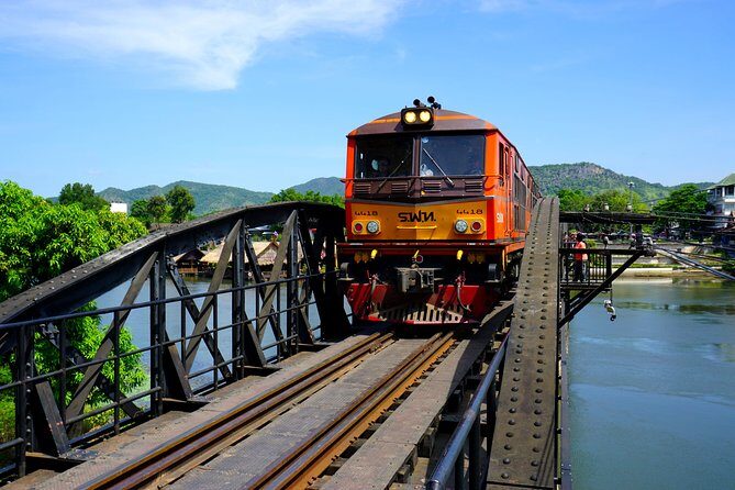 Full-Day Kanchanaburi River Kwai & Death Railway Private Tour - Pickup, travel time, and staying sane on the road