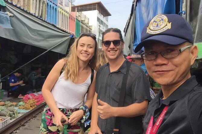 Fullday Private Tour Guide Service with Thai LUNCH in & around Bangkok(8 Hours) - Night market and riverfront evening vibe (quick tastes)