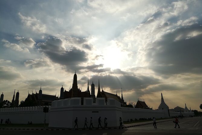 Grand Palace & Temples of Bangkok - Marble Temple (Wat Benchamabophit): Italian Carrara and Chinnarat