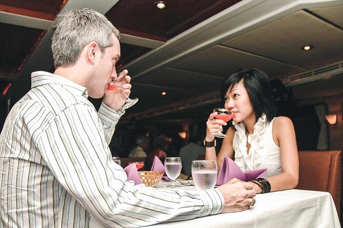 Grand Pearl Dinner Cruise: Dining & Live Performances - Who this cruise is perfect for