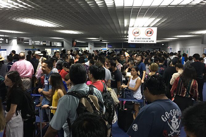Guided Fast Track Immigration From Aircraft to Arrivals– Bangkok - Lounge access: two hours of breathing room