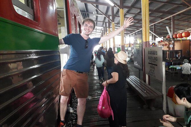 Half-Day Railway Market and Floating Market Tour in Thailand - Comfort tips for trains, heat, and crowded market aisles