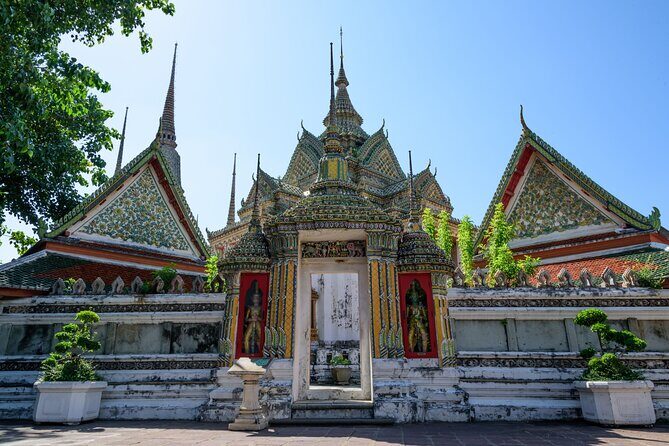 Highlights of Bangkok (Private Day Trip) - Wat Traimit (Golden Buddha): Seeing the Real Thing