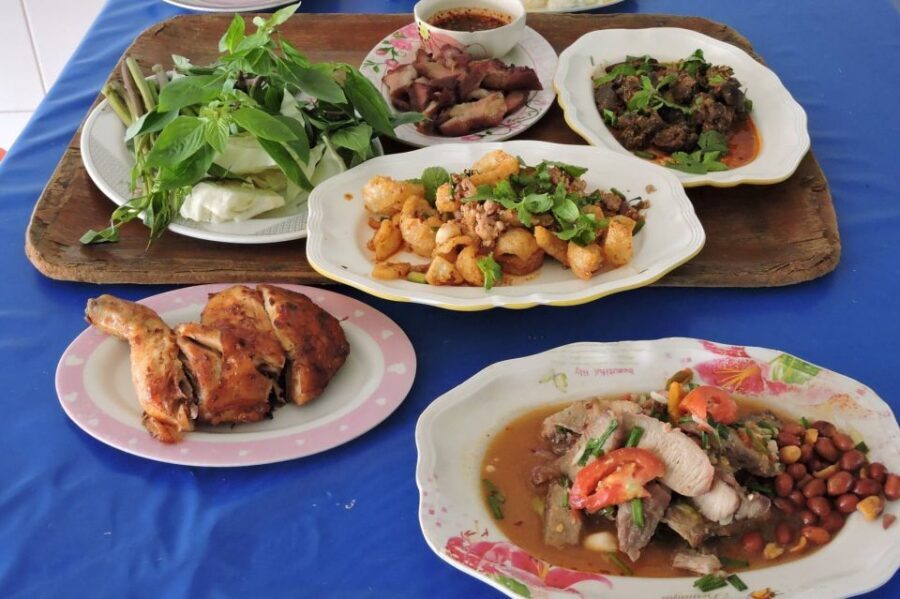 Hua Hin: Eat Like a Local Thai Food Tour - Practical details that help you enjoy the tour more