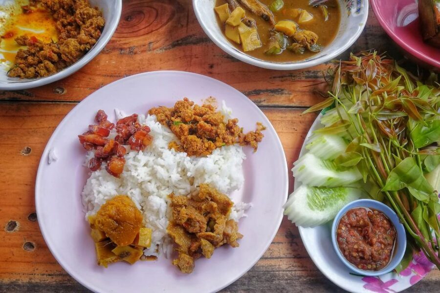 Hua Hin: Eat Like a Local Thai Food Tour - Who should book (and who should skip it)